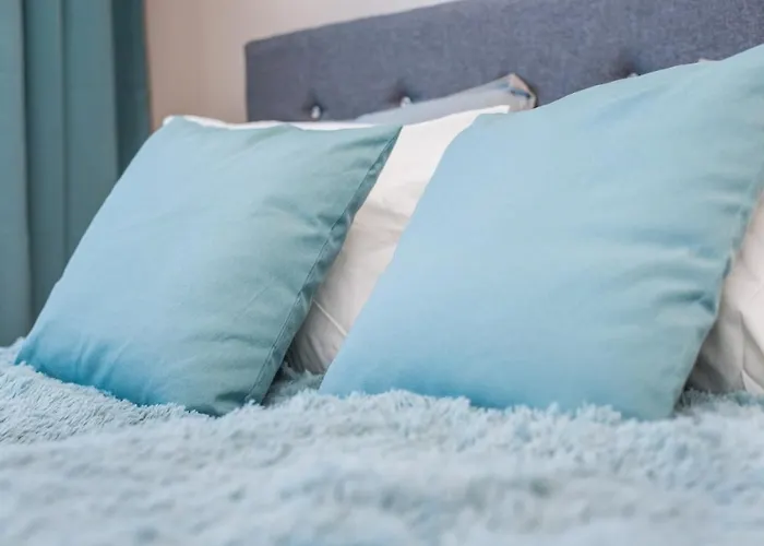 Avis - Skwer Kosciuszki 34a *