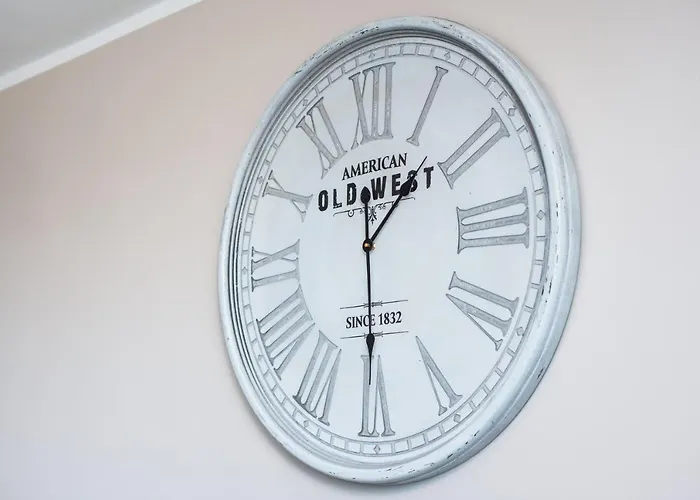 Avis - Skwer Kosciuszki 34a Apartament *